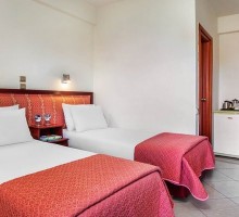GRČKA SA AUTOBUSKIM PREVOZOM- HOTEL PHILOXENIA 4* PEFKOHORI Mala 9